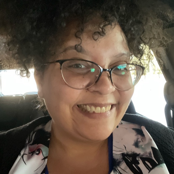 Meet your Posher, Gabrielle - Picture 10 of 13